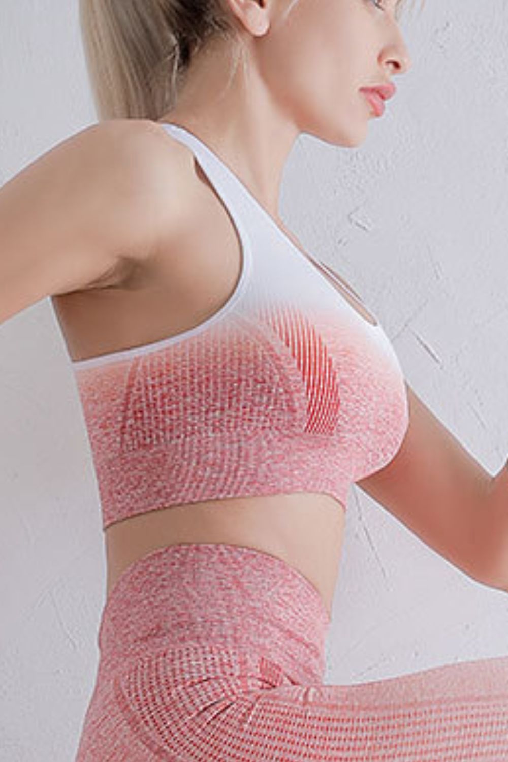 Gradient Racerback Sports Bra - FunkyPeacockStore (Store description)