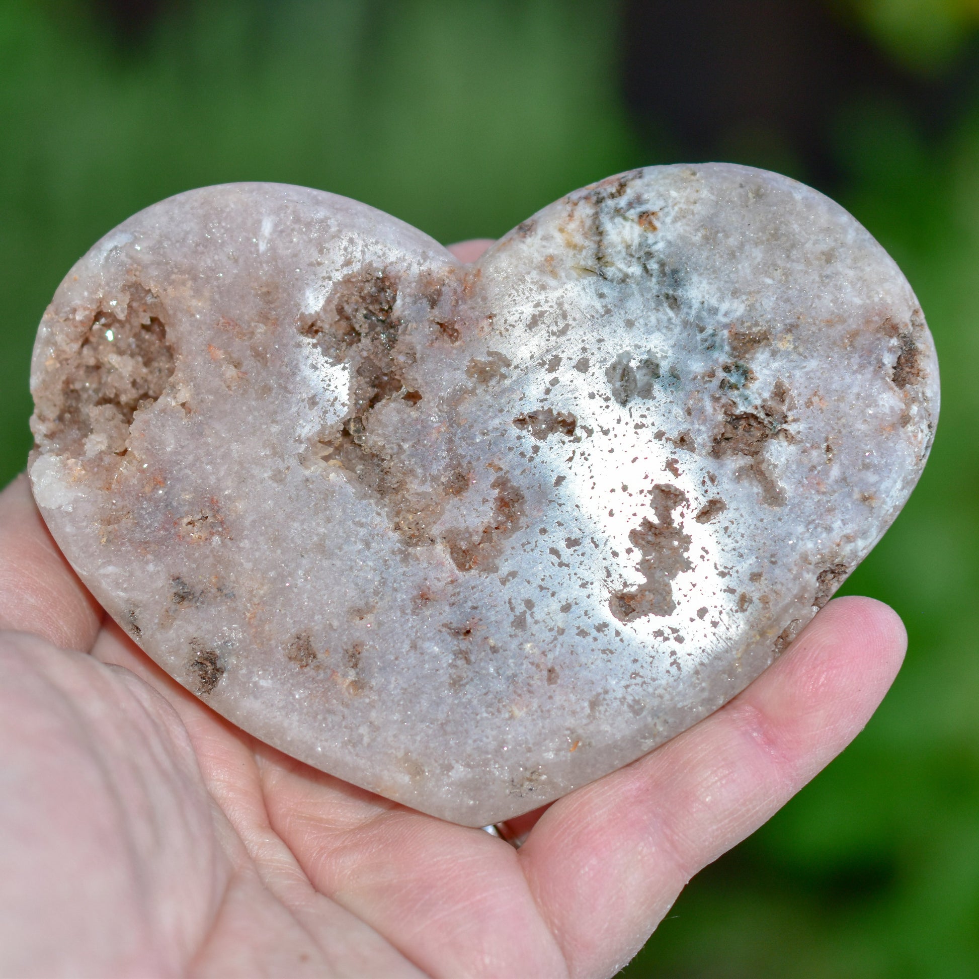 Pink Amethyst Hearts - FunkyPeacockStore (Store description)