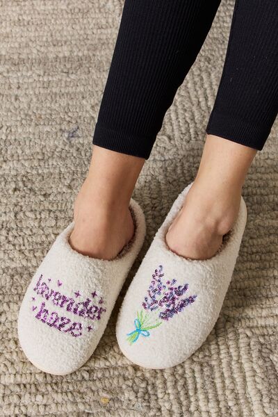 Melody Sequin Pattern Cozy Slippers - FunkyPeacockStore (Store description)