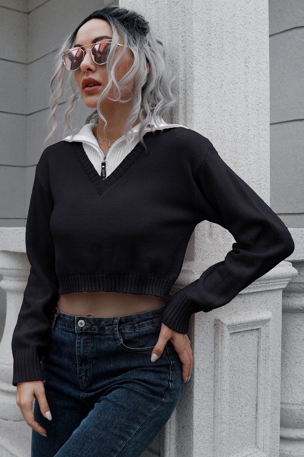 Contrast Collared Cropped Sweater - FunkyPeacockStore (Store description)