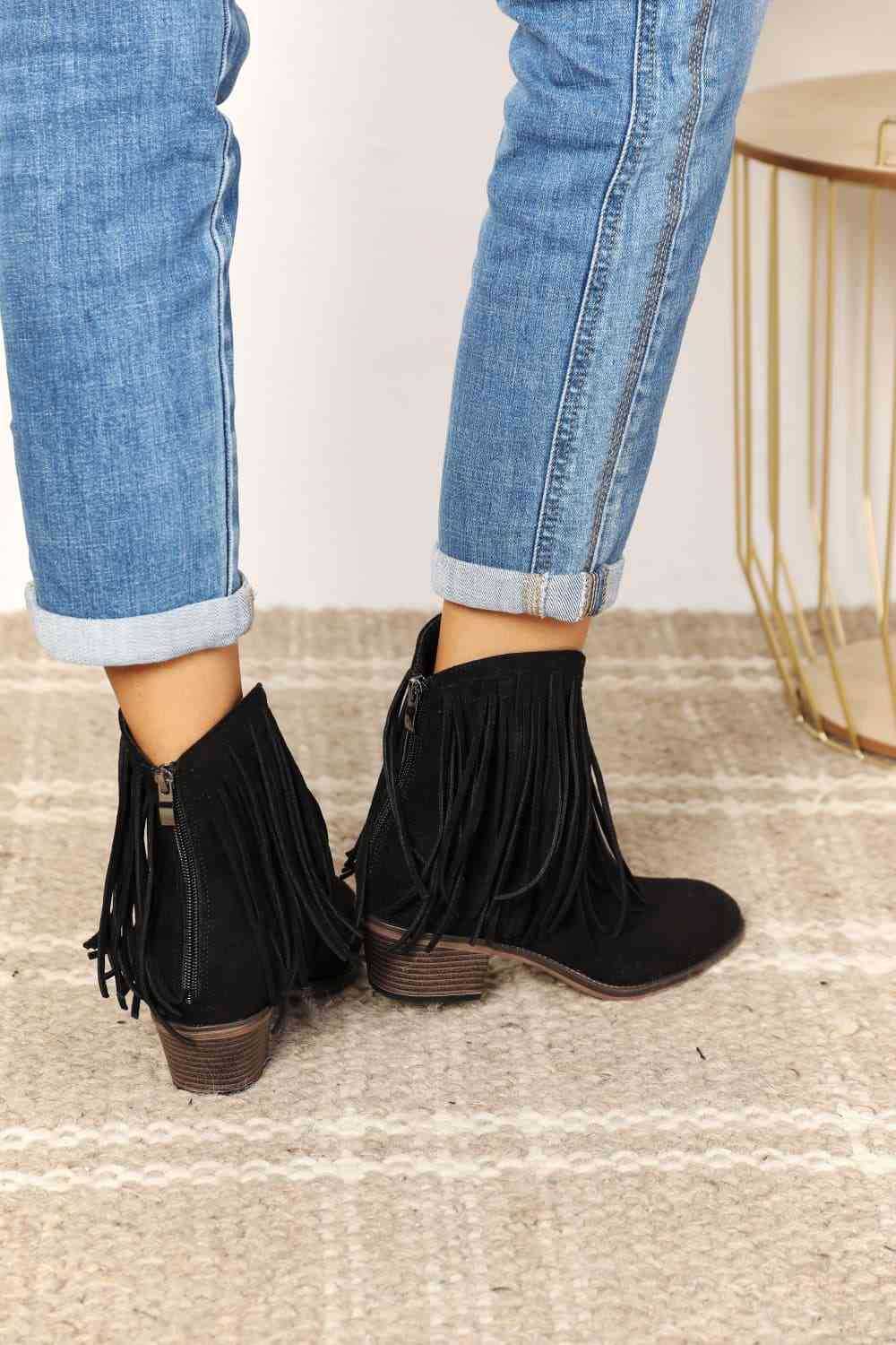 Legend Women's Fringe Cowboy Western Ankle Boots - FunkyPeacockStore (Store description)