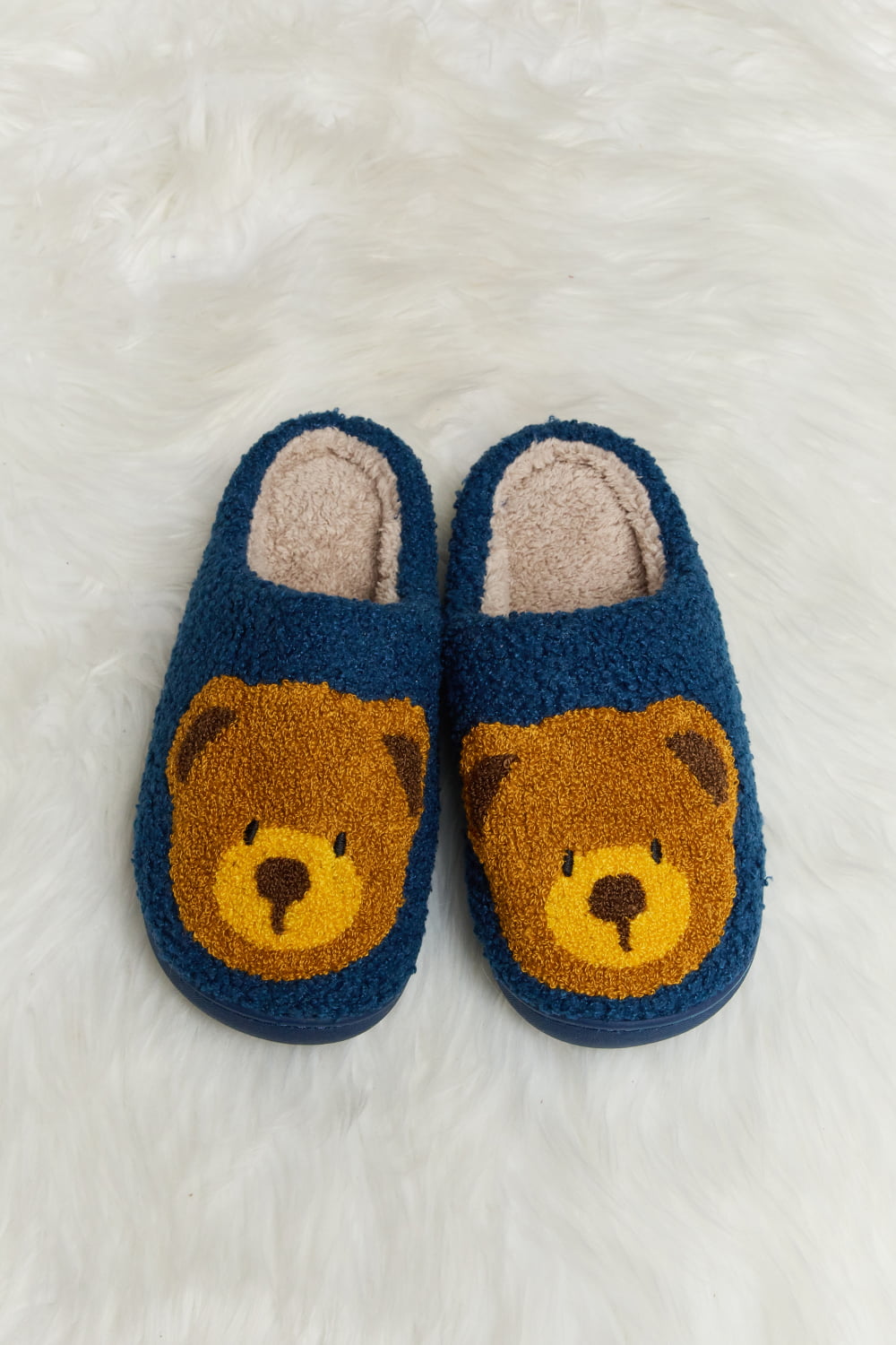 Melody Teddy Bear Print Plush Slide Slippers - FunkyPeacockStore (Store description)