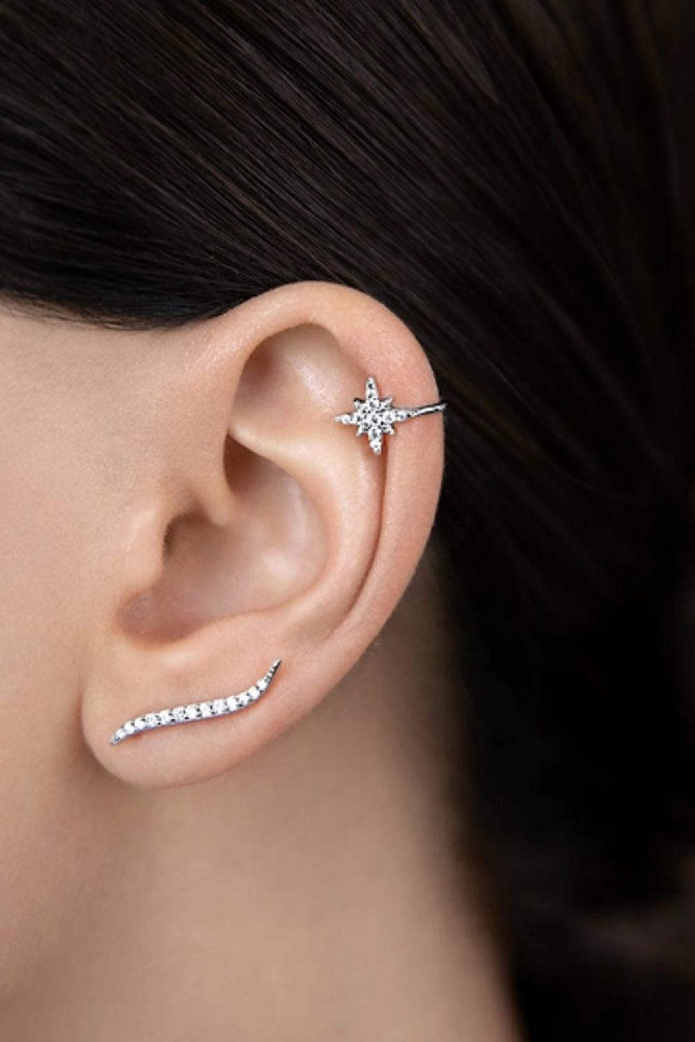 Inlaid Zircon Single Cuff Earring - FunkyPeacockStore (Store description)