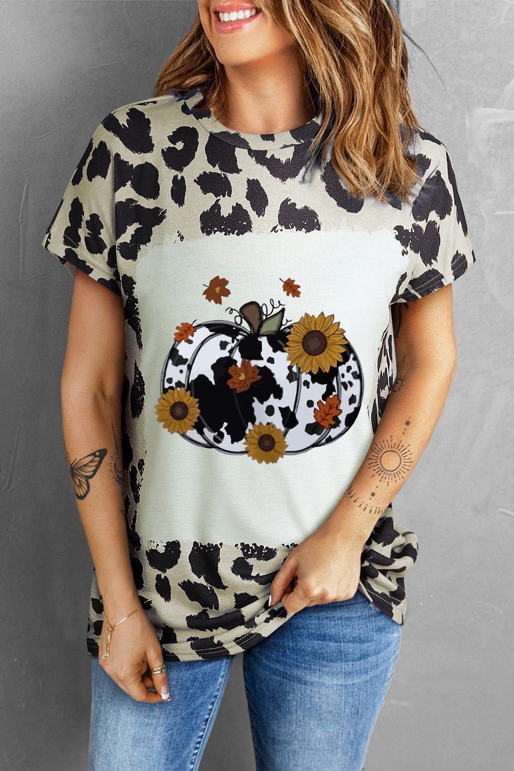 Leopard Print Round Neck Pumpkin Graphic Tee - FunkyPeacockStore (Store description)