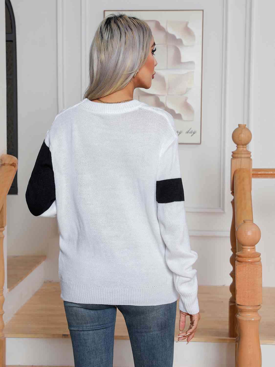 Color Block Cable-Knit Round Neck Sweater - FunkyPeacockStore (Store description)