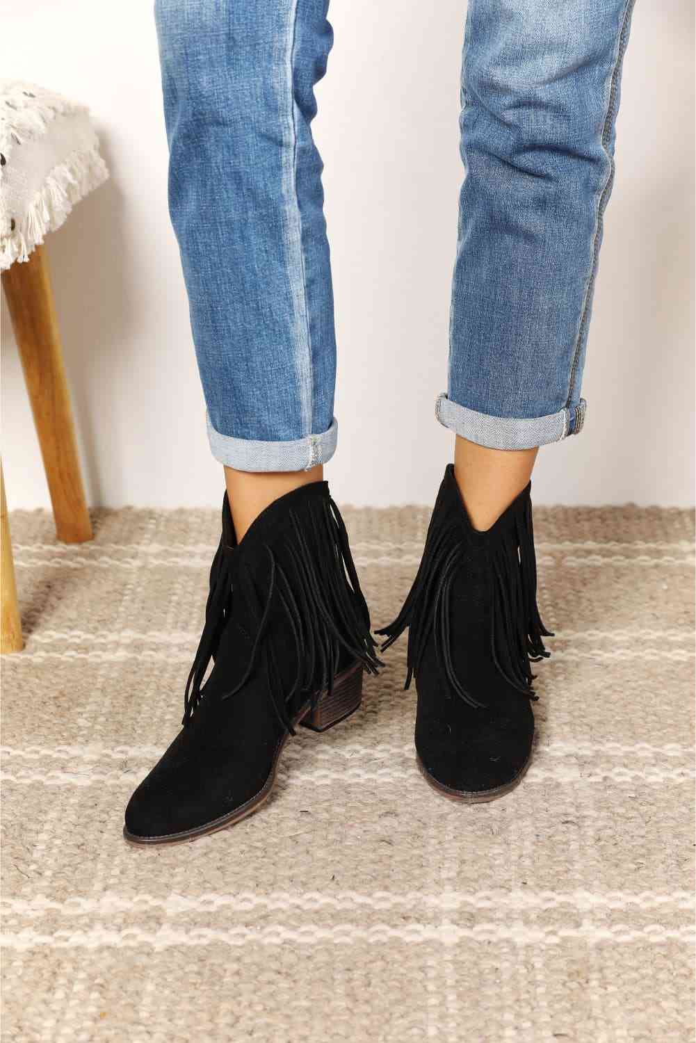 Legend Women's Fringe Cowboy Western Ankle Boots - FunkyPeacockStore (Store description)