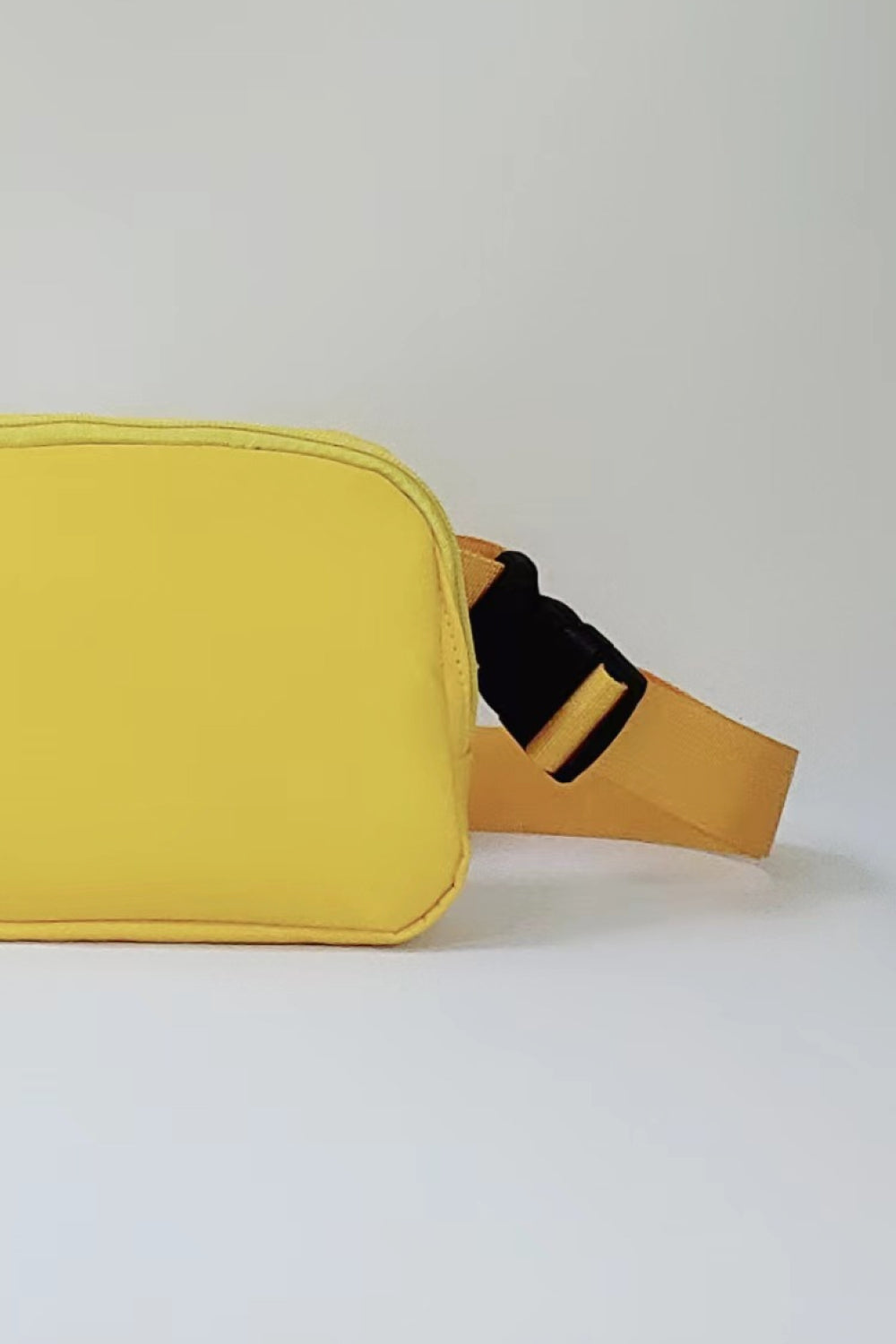 Buckle Zip Closure Fanny Pack - FunkyPeacockStore (Store description)