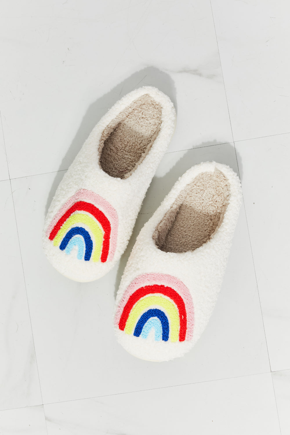 MMShoes Rainbow Plush Slipper - FunkyPeacockStore (Store description)