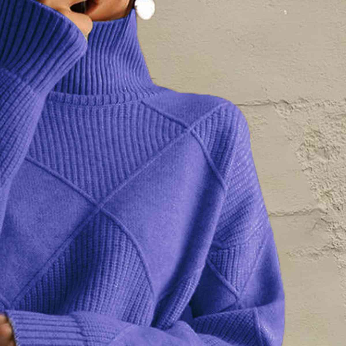 Geometric Turtleneck Long Sleeve Sweater - FunkyPeacockStore (Store description)