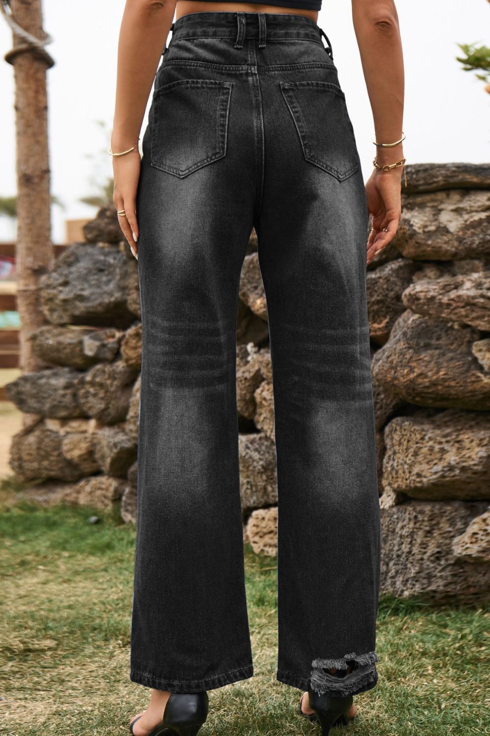 Distressed Buttoned Loose Fit Jeans - FunkyPeacockStore (Store description)