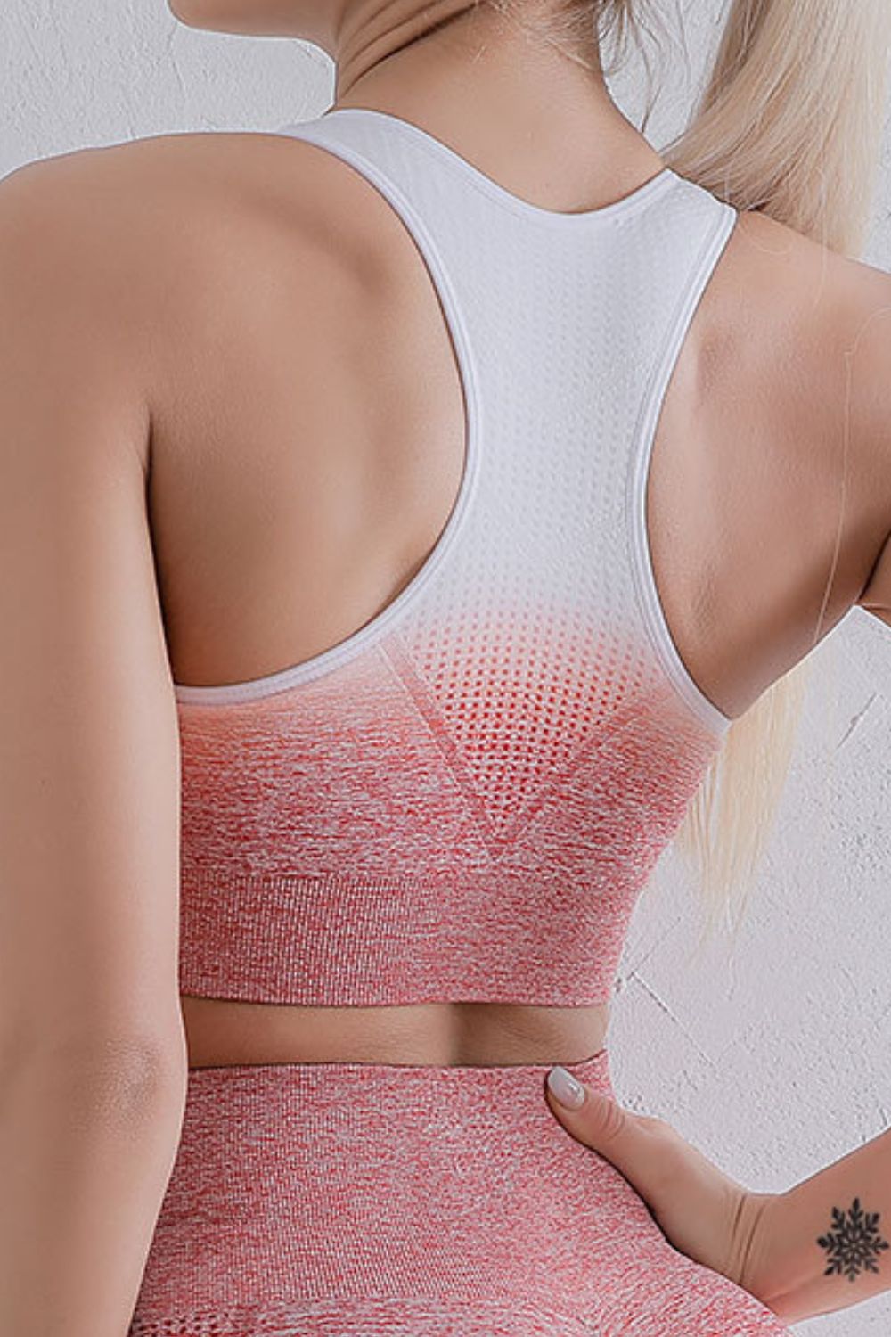 Gradient Racerback Sports Bra - FunkyPeacockStore (Store description)