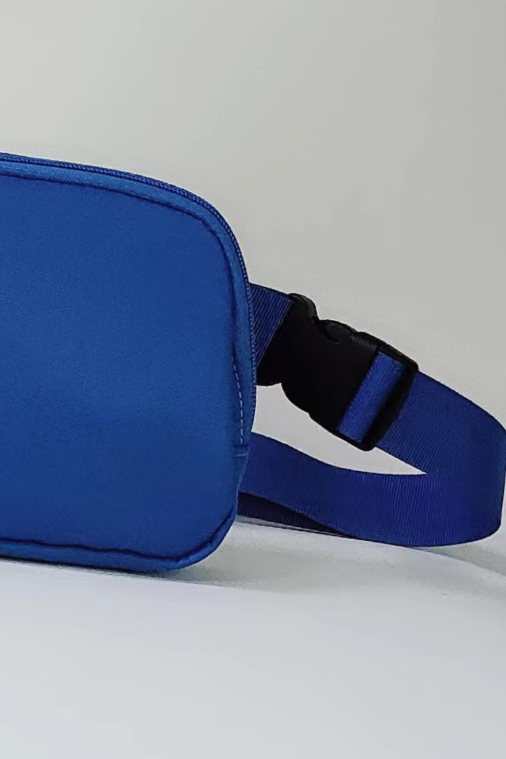 Buckle Zip Closure Fanny Pack - FunkyPeacockStore (Store description)