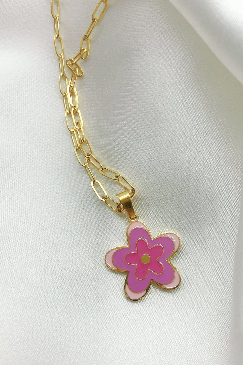 Flower Pendant Stainless Steel Necklace - FunkyPeacockStore (Store description)