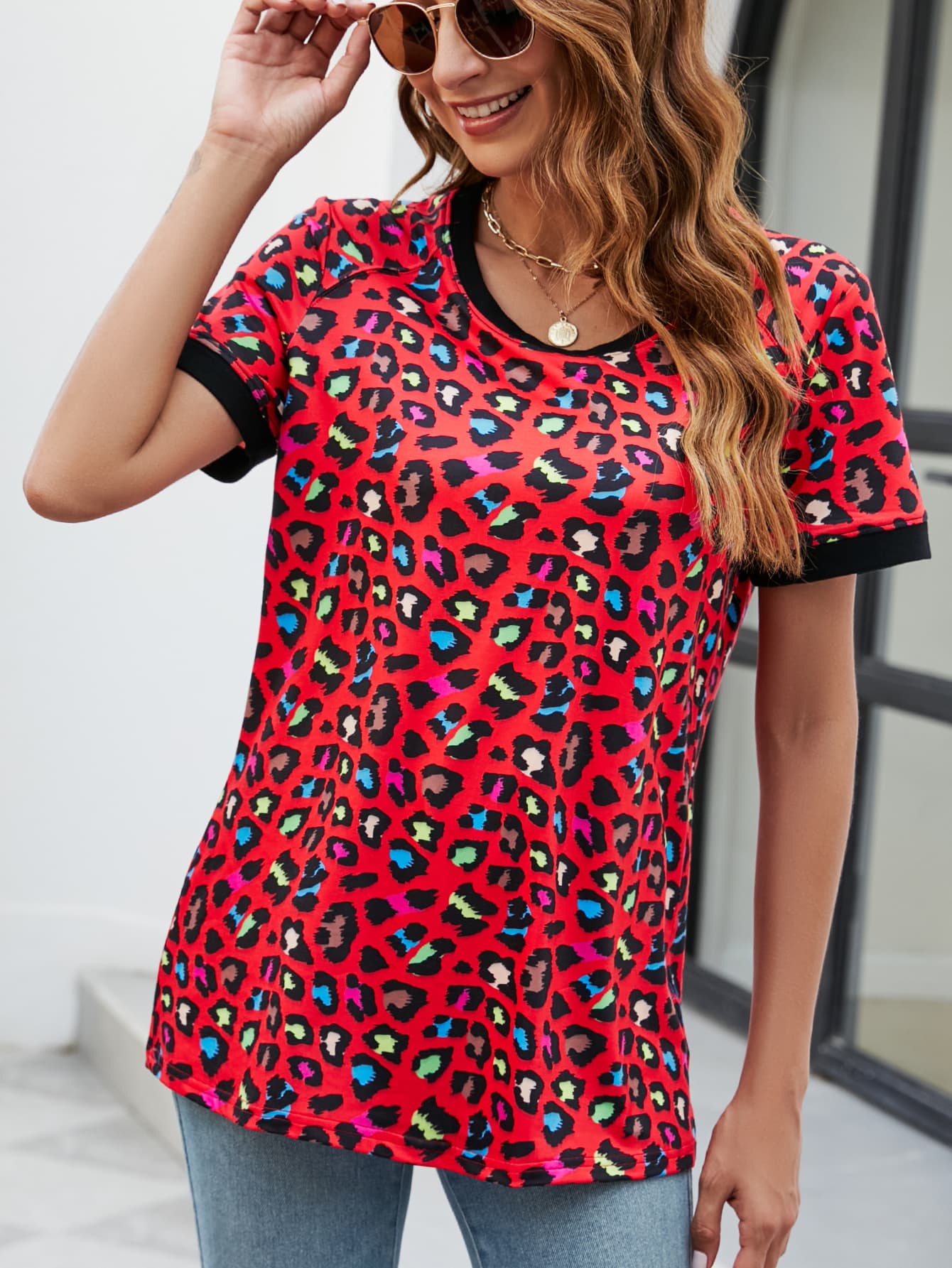 Leopard Round Neck Short Sleeve Tee Shirt - FunkyPeacockStore (Store description)