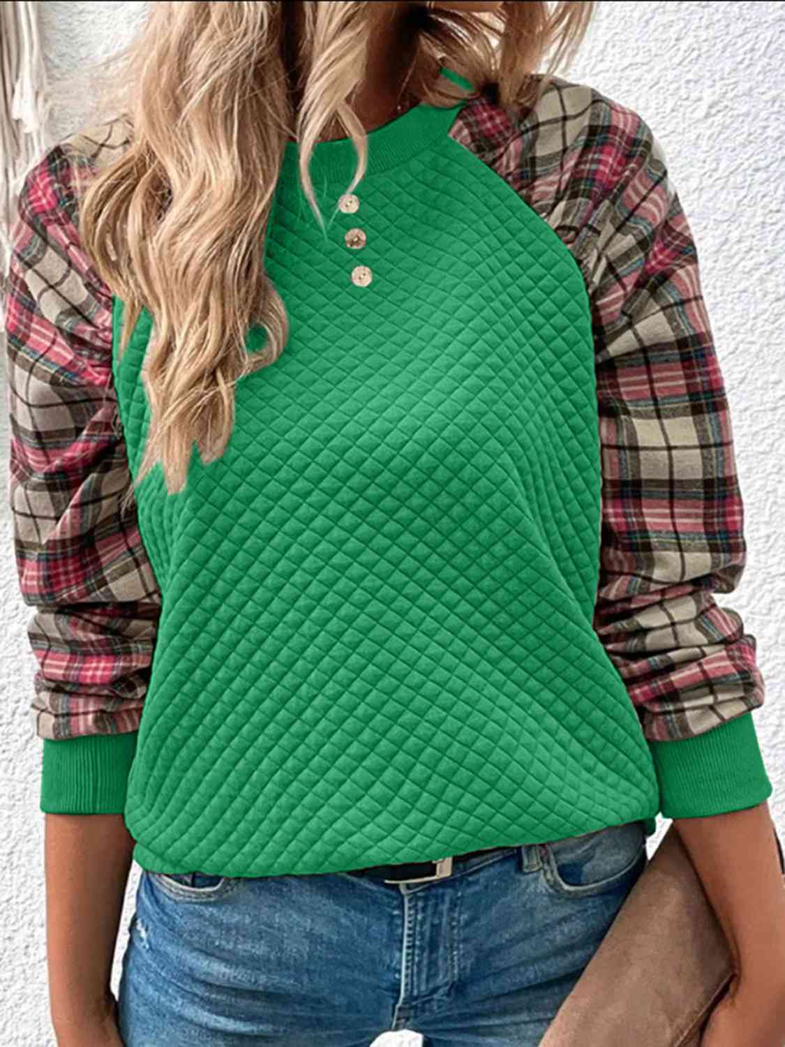 Plaid Round Neck Sweatshirt - FunkyPeacockStore (Store description)