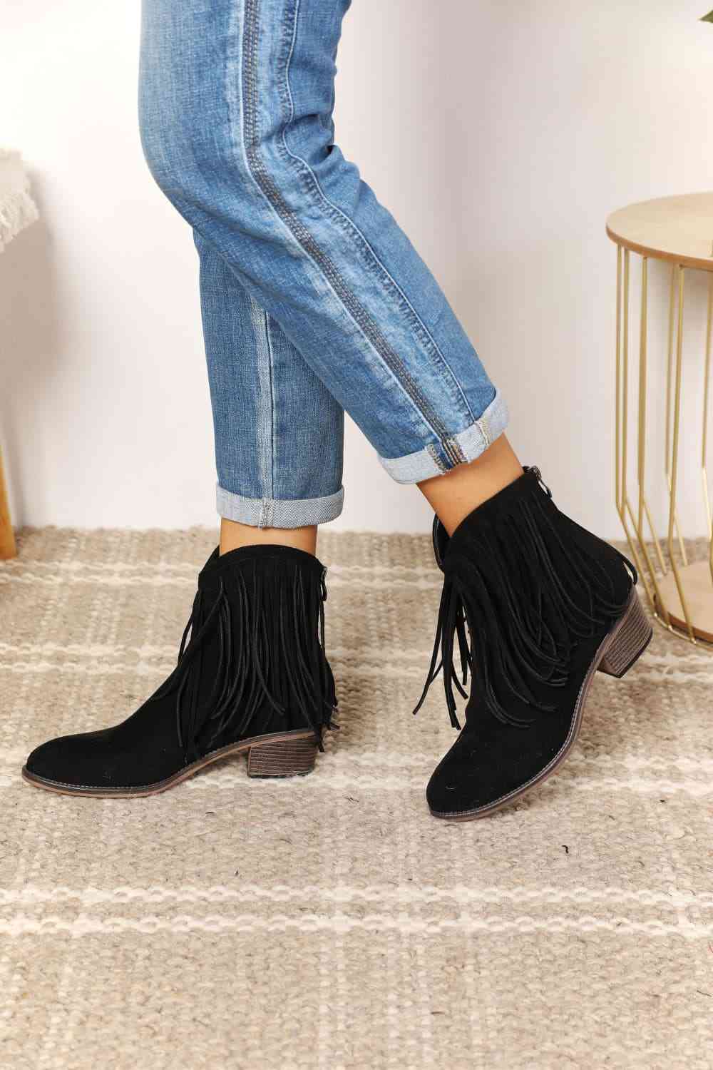 Legend Women's Fringe Cowboy Western Ankle Boots - FunkyPeacockStore (Store description)