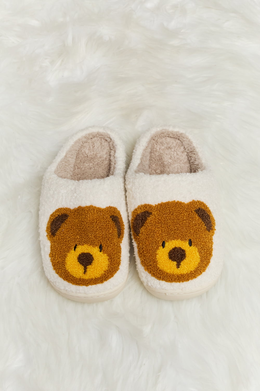 Melody Teddy Bear Print Plush Slide Slippers - FunkyPeacockStore (Store description)