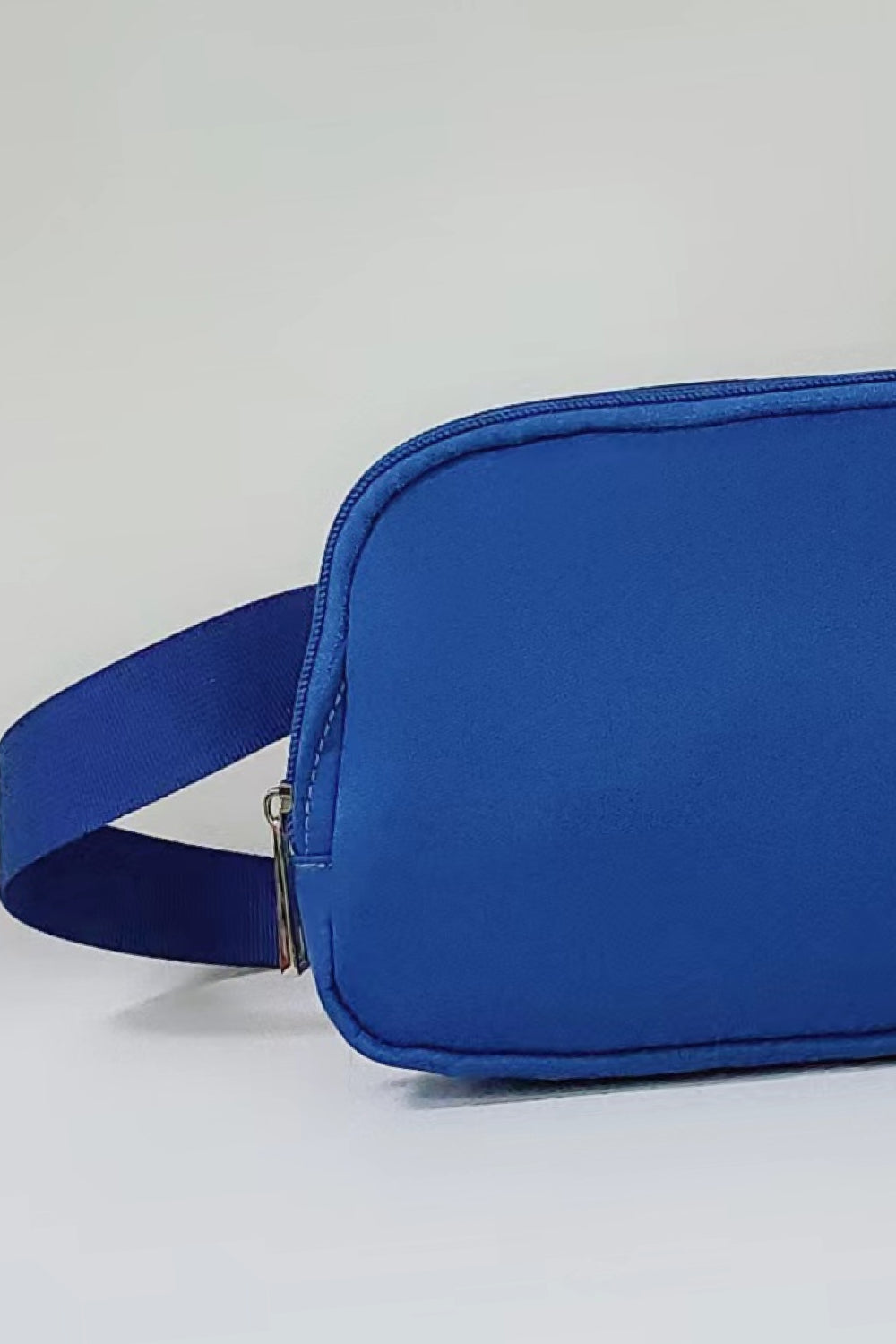 Buckle Zip Closure Fanny Pack - FunkyPeacockStore (Store description)